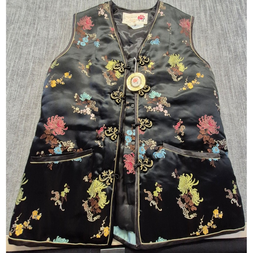 NWT VTG Peony Brand Shanghai 100% silk quilted vest black floral frog closure LG
